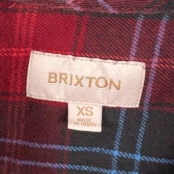Brixton Bowery cropped Flannel Size XS Fall Red Holidays Surf Plaid Casual - Picture 11 of 11